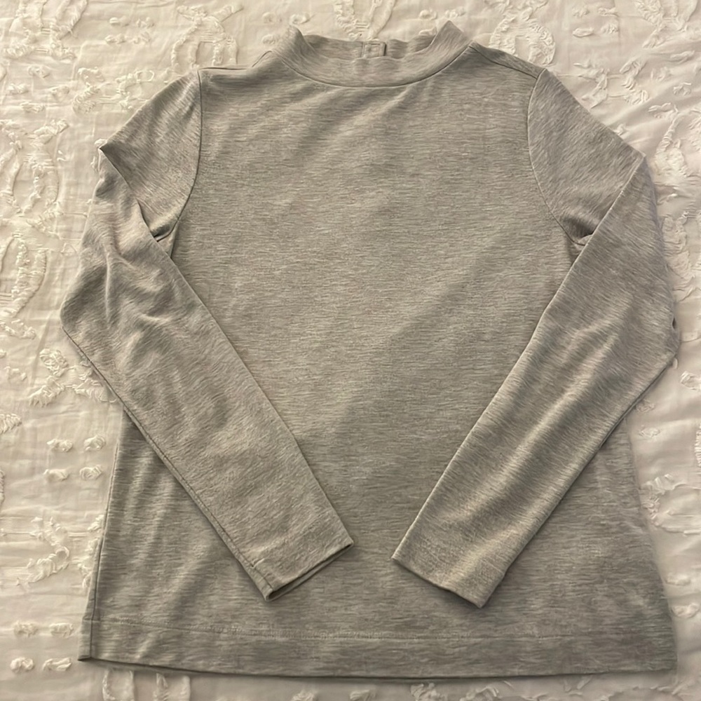 NWOT Women’s Loft long sleeve sweater